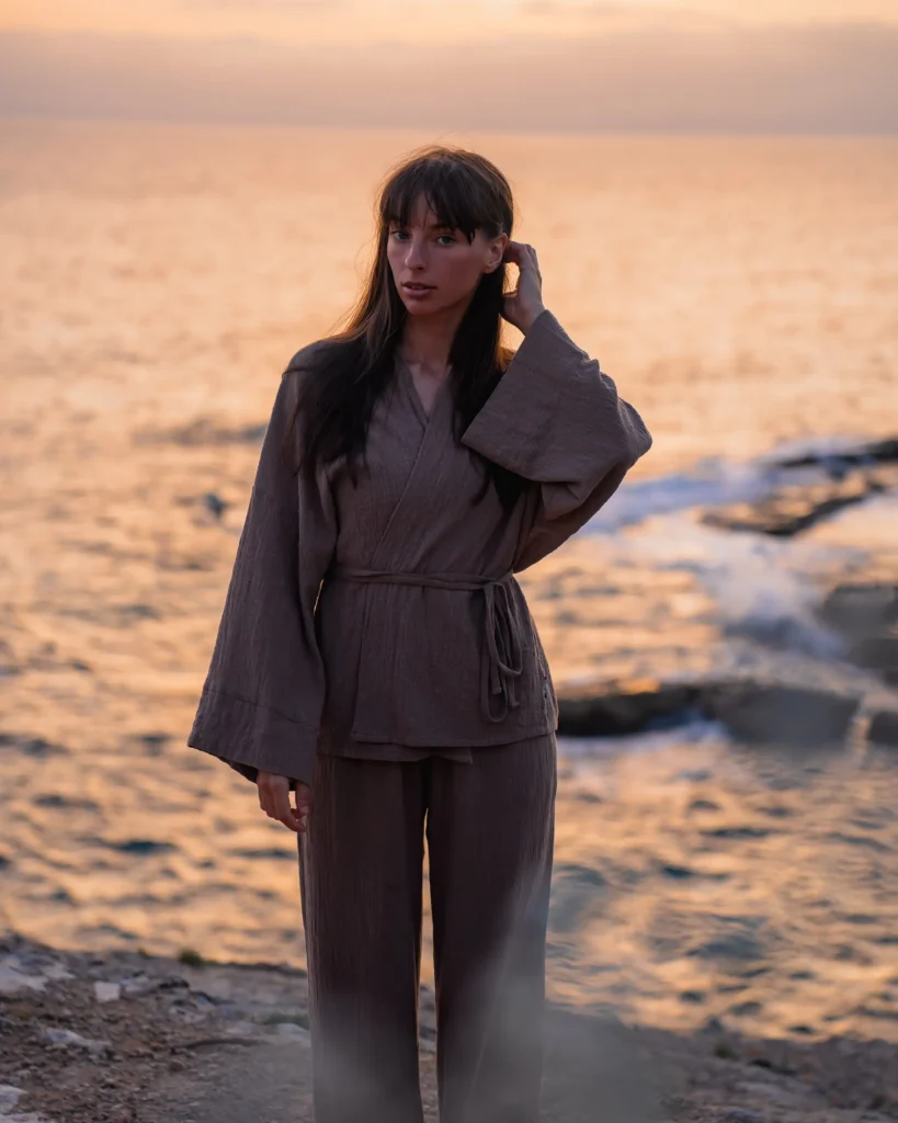 Kimono – Latte