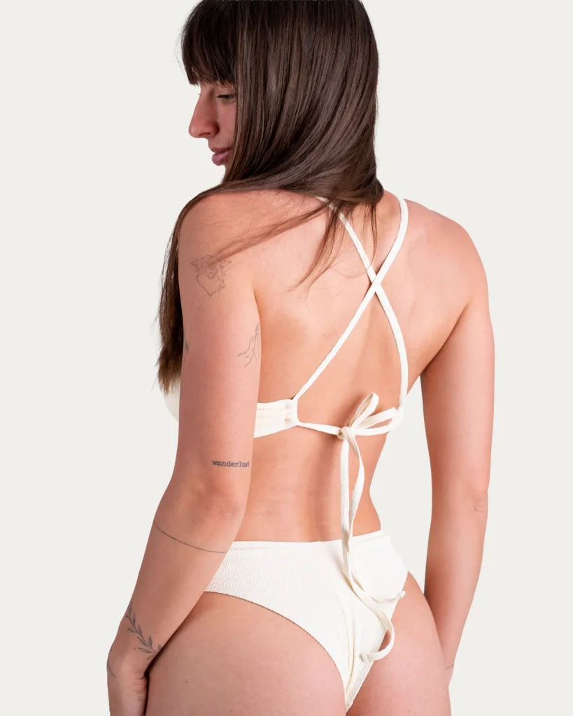 Plavkový top Wave – Ivory
